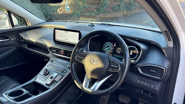 Hyundai SANTA FE 1.6 TGDi Plug-in Hybrid Ultimate 5dr 4WD Auto Estate